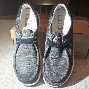 Hey Dude Women's Black/Gray Shoes